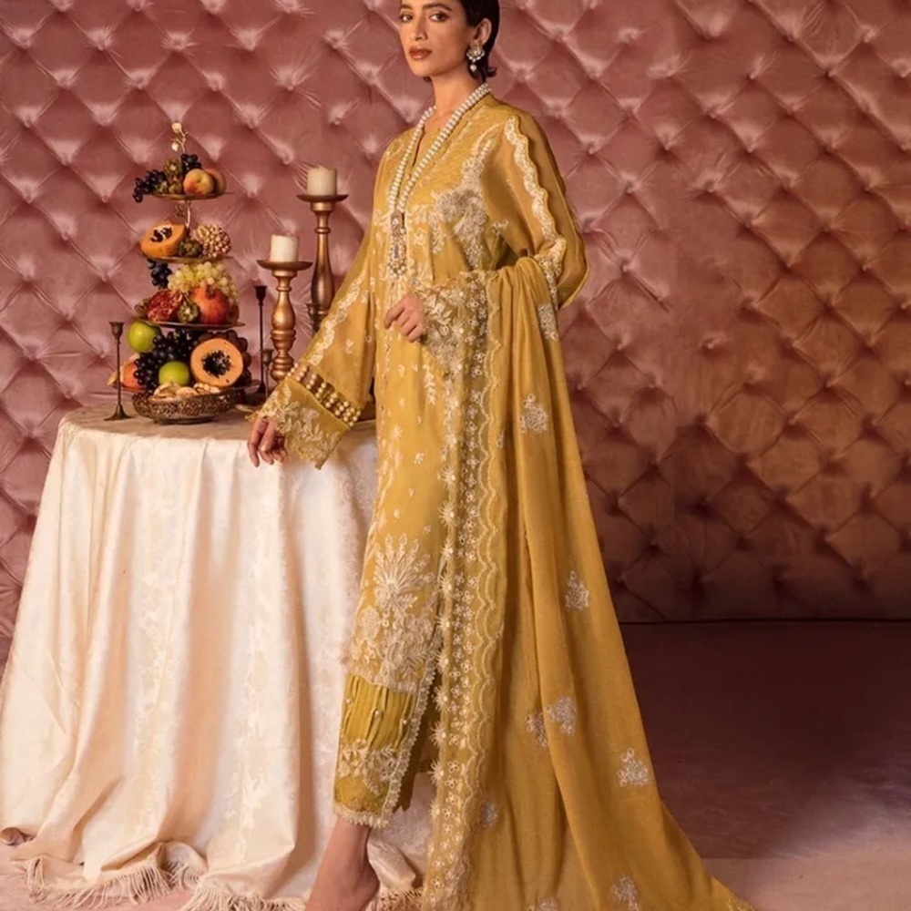 Pakistani Republic Womenswear Designer Yellow Formal Outfit 3 PC Size S